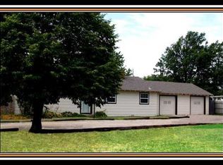 6601 W Maple St, Wichita, KS 67209