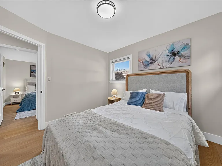 2115 E Hudson Ave — Photo 36