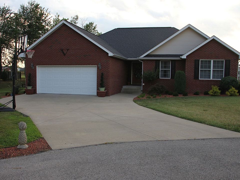 1st image of 411 Meadow Ct