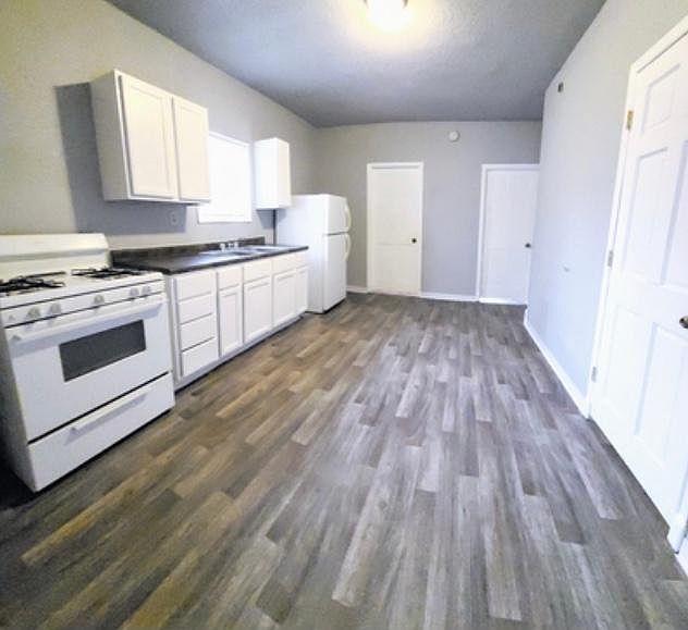 1st image of 1711 W Grant St APT 1