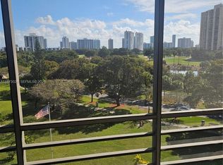 Biscaya, Aventura, FL 33180