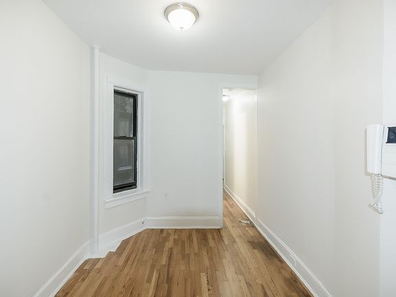 5th image of 407 W 49th St APT 2