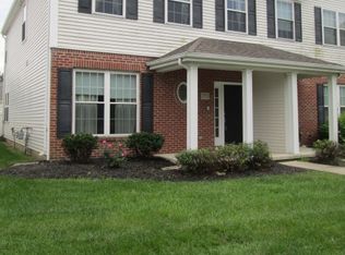 3751 Grimes Dr, Columbus, OH 43204