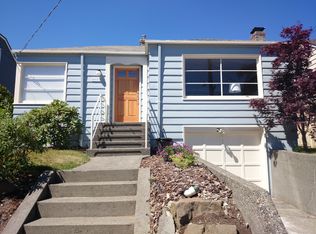 3025 37th Ave SW, Seattle, WA 98126