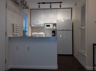 313 W 41st St APT 101, Austin, TX 78751