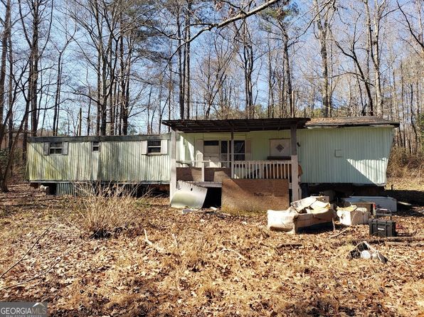 137 Ashley Dr, Carrollton, GA 30117