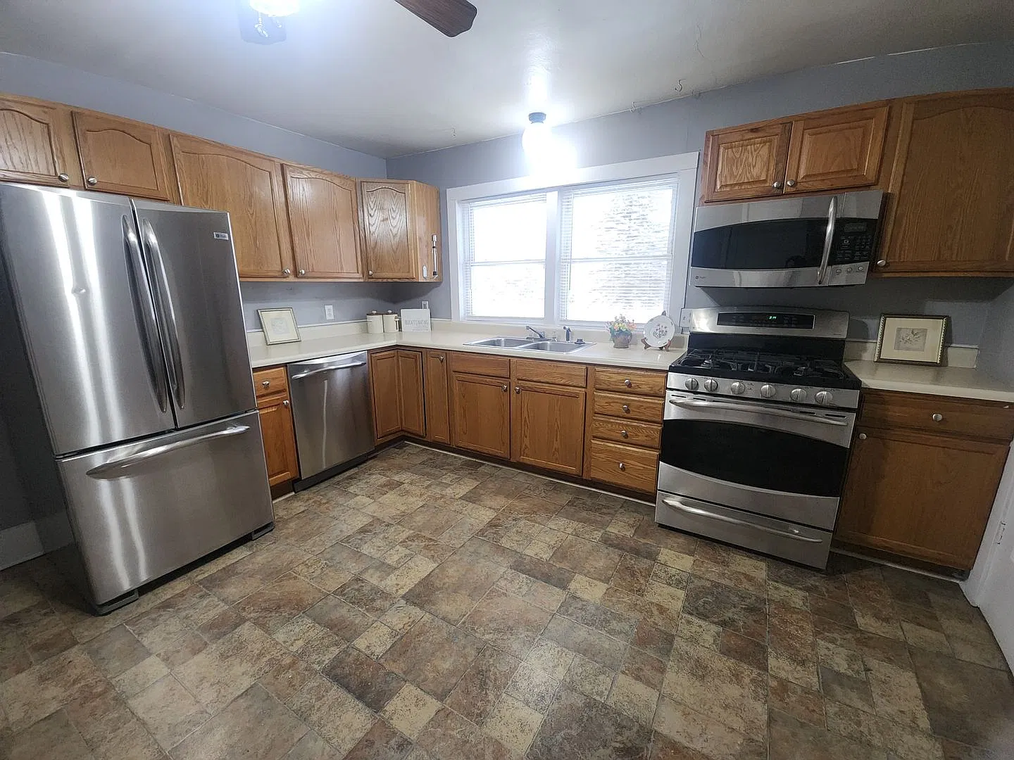 1204 S Jefferson St. — Photo 3