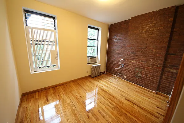 Rented by JR Properties, LTD | media 12