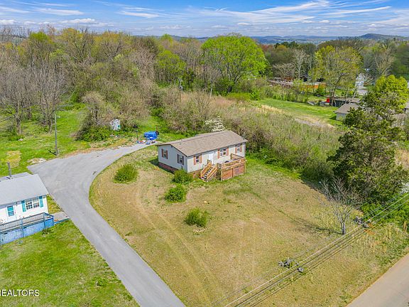 3rd image of 6531 Vance Rd