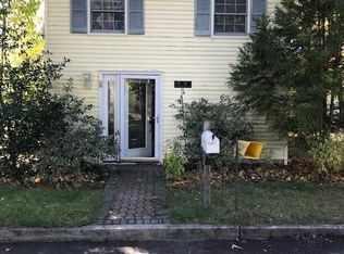 68 Stratton St N, Piscataway, NJ 08854