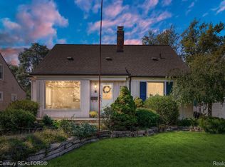 2219 Bacon Ave, Berkley, MI 48072