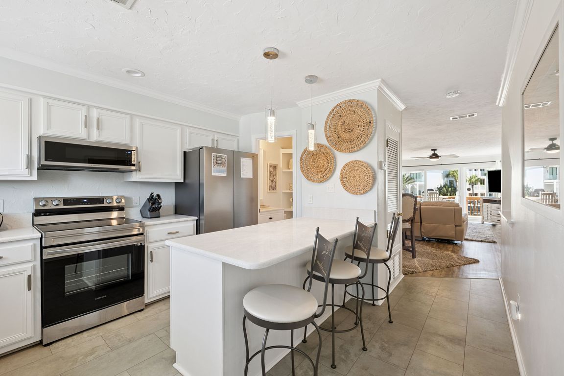 next background image