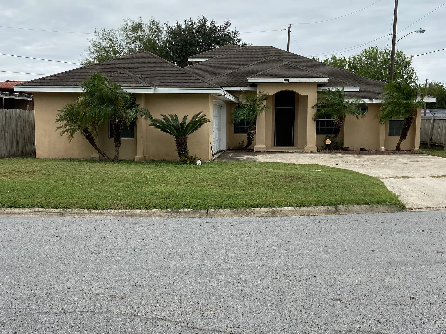 Guerra Estates — Photo 3