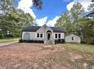 684 S Hairston Rd, Stone Mountain, GA 30088