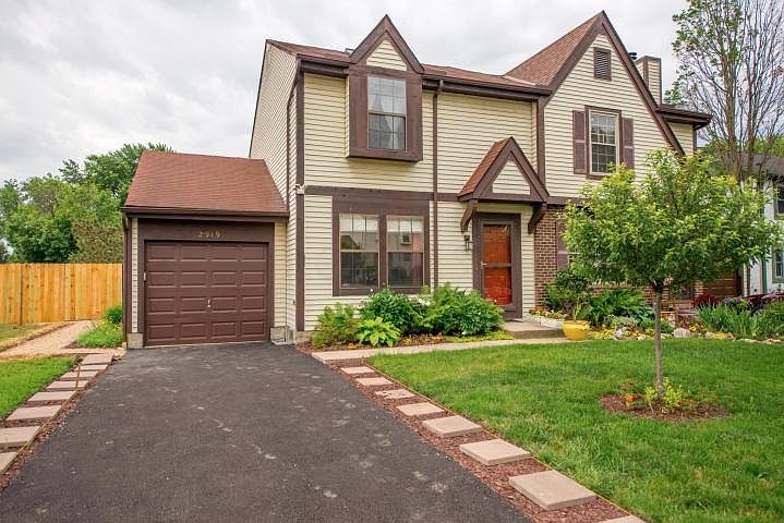 1st image of 2919 Essington Dr