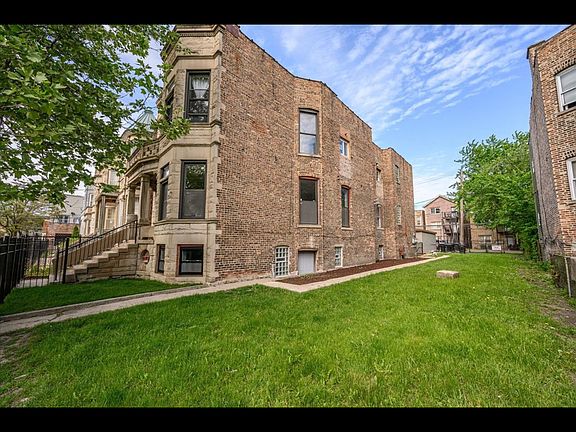 4th image of 1225 S Harding Ave #B