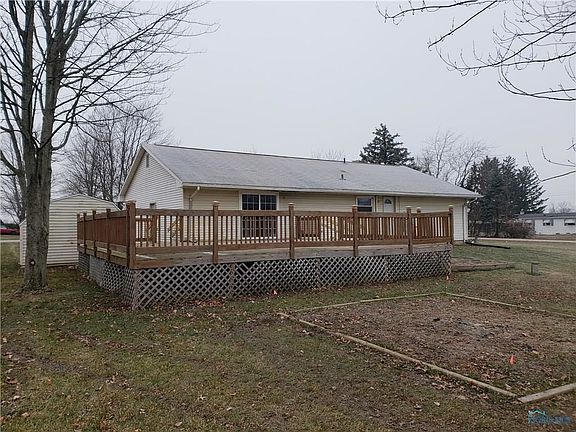 4th image of 945 N Cheryl Dr