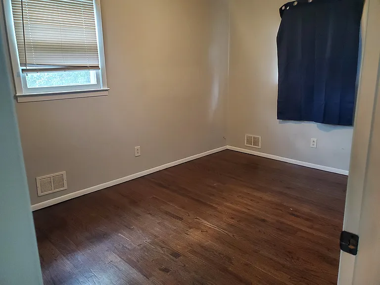 30 Bartha Ave #30 — Photo 12