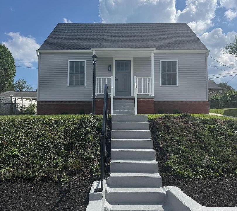 1st image of 3215 Rosalie Rd