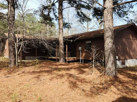 4th image of 149 Pine Ridge Ln