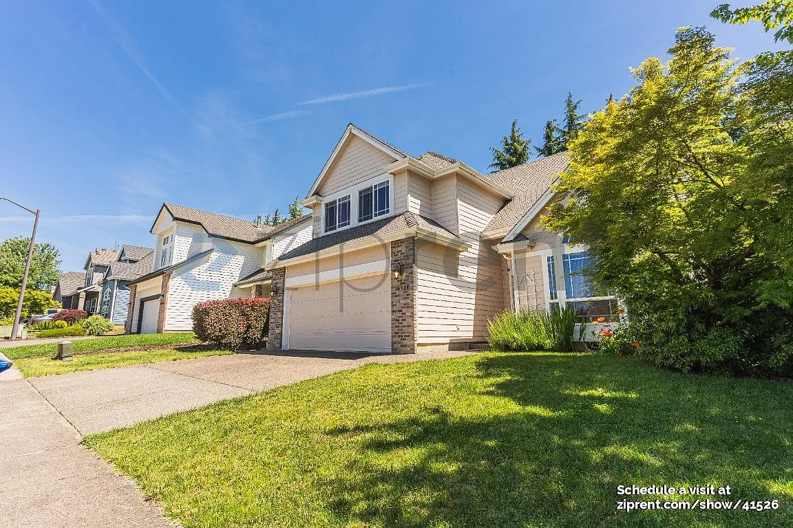 Building Photo - 16124 SE Baccarat Way