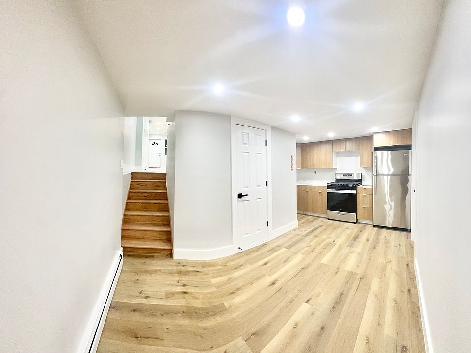 1st image of 21 Parkway Ct #Gf