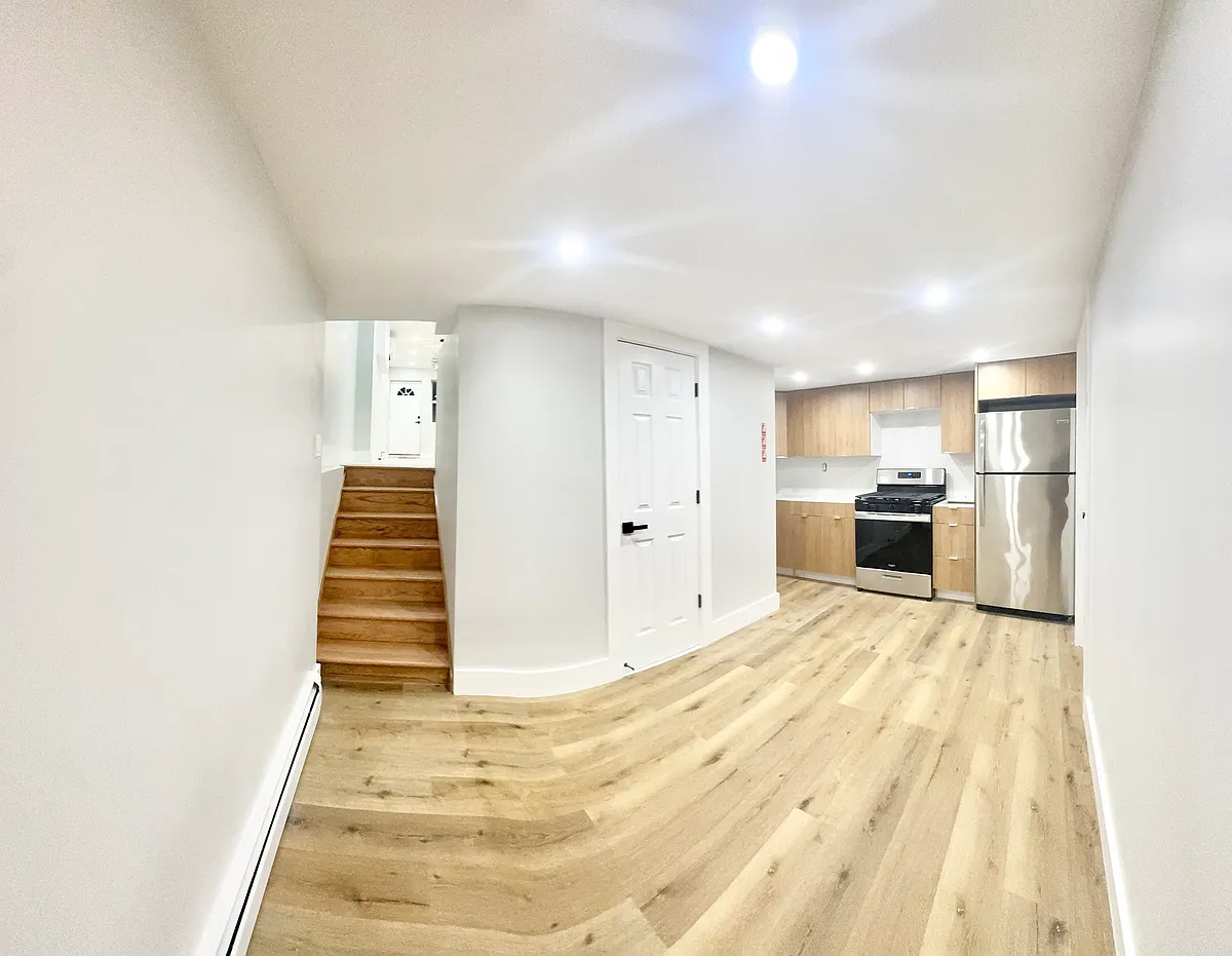 Building Photo - 21 Parkway Ct #H
