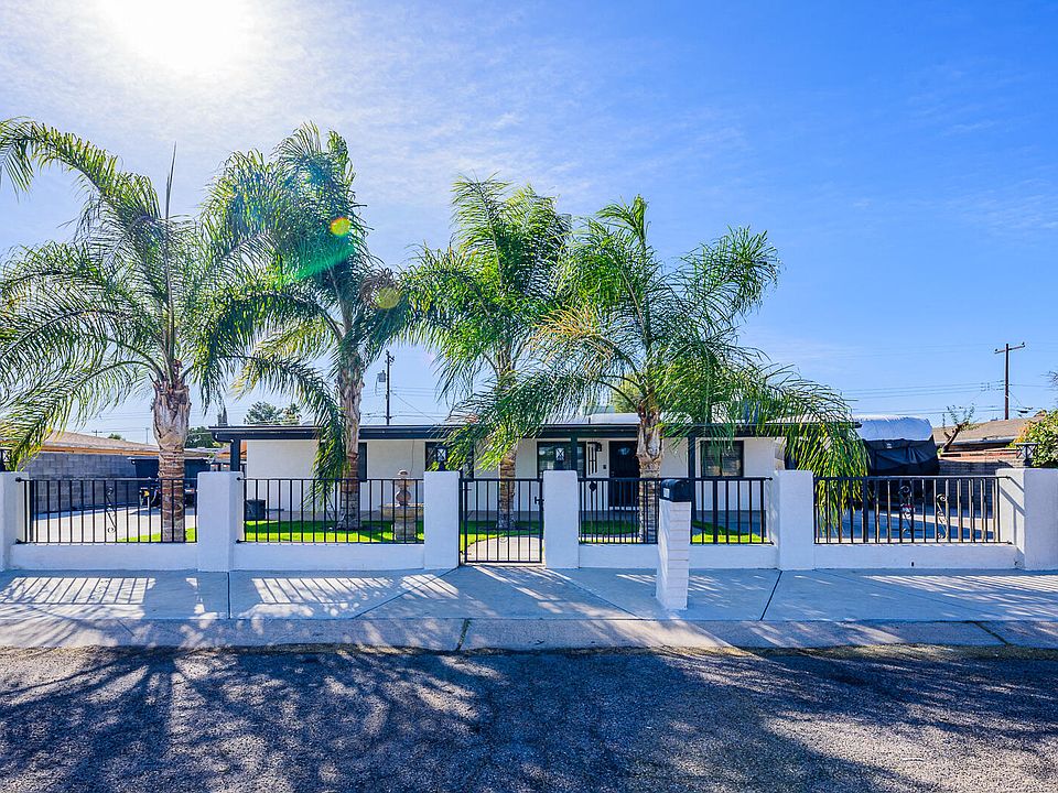 1st image of 721 W Calle Milu