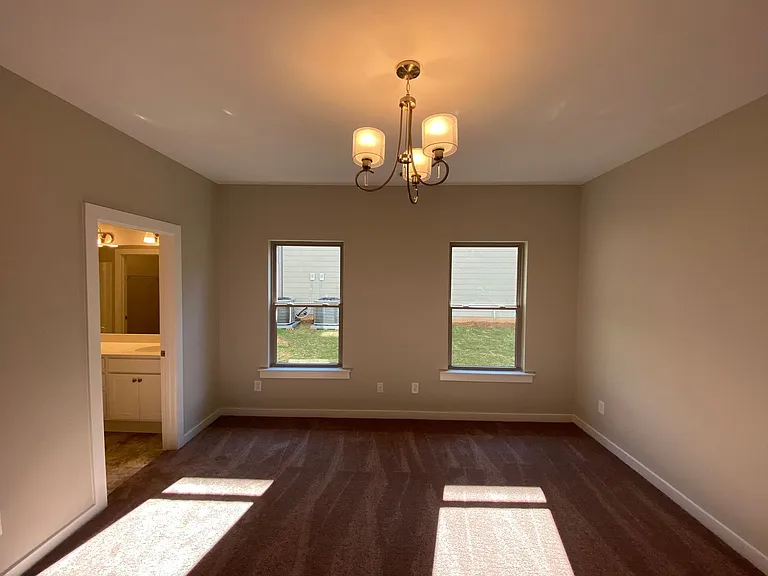 7937 Saint James Dr — Photo 16