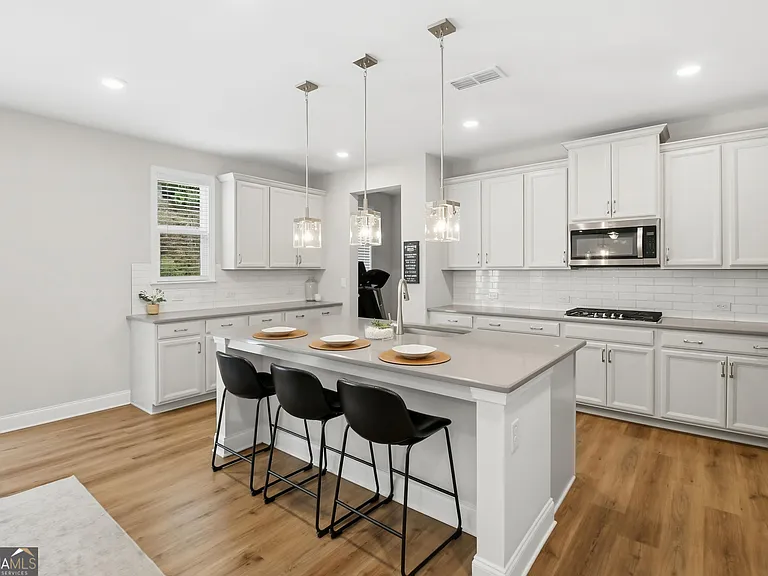 3479 Jasmine Way SW — Photo 4