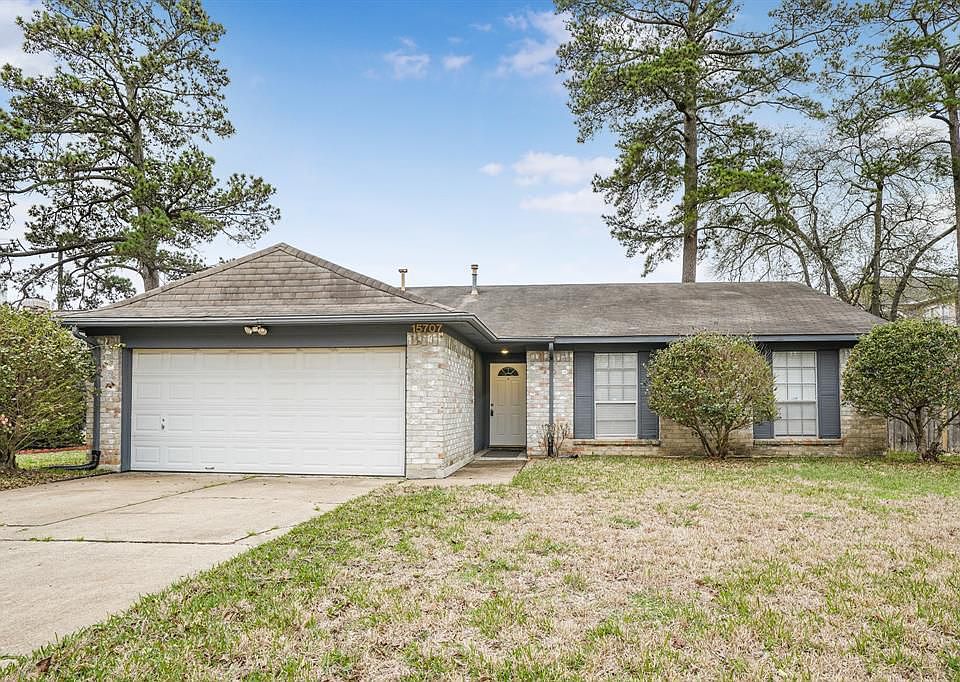 1st image of 15707 Baytree Dr