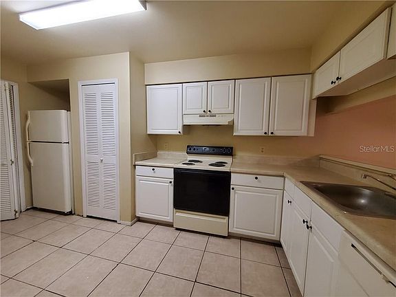 4th image of 1430 Sophie Blvd
