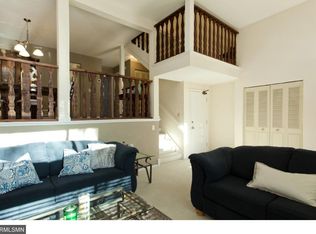 7439 W Franklin Ave, Minneapolis, MN 55426