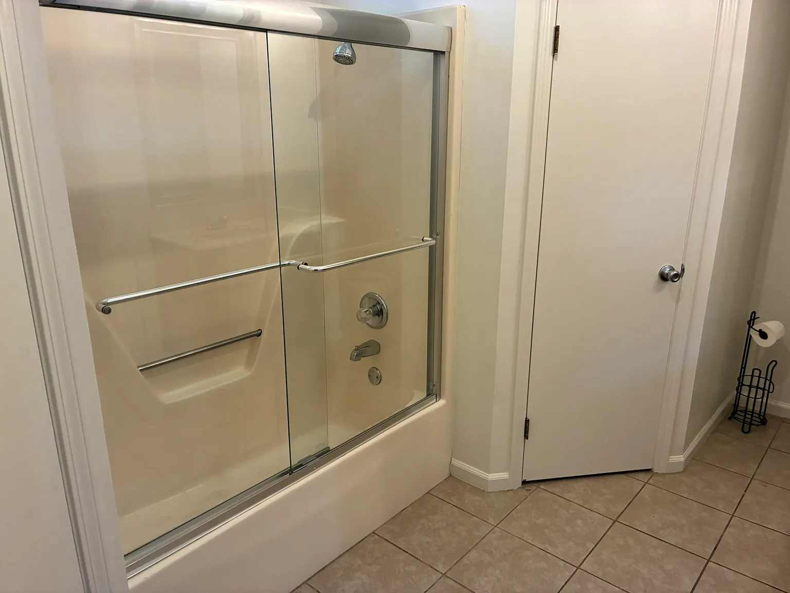 3 bed, 1232 sqft, $1,375 — Photo 3