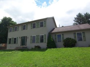 221 Mackey Ave, Lock Haven, PA 17745