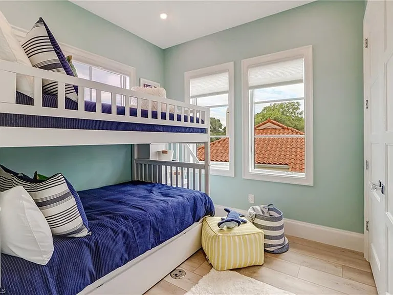 5130 Alpha Ct — Photo 29