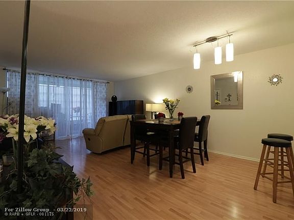 3rd image of 8411 Lagos De Campo Blvd APT U102