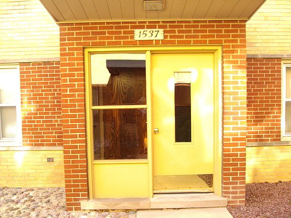 4th image of 1537 Harlem Ave APT 1E