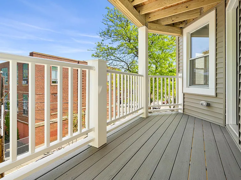 Private to unit front deck