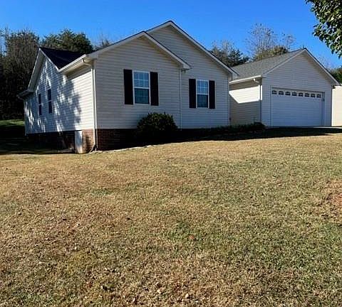 2nd image of 118 Freshfield Dr