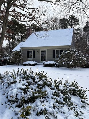 25 Sheridan Rd, South Yarmouth, MA 02664