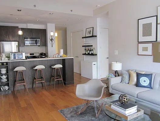 Sold by Novae Partners Corp | media 2