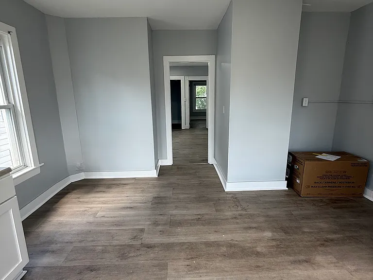 295 Lloyd St #2 — Photo 11