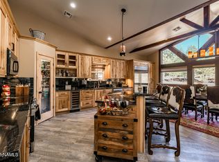 7042 E Robin Hood Rd, Williams, AZ 86046