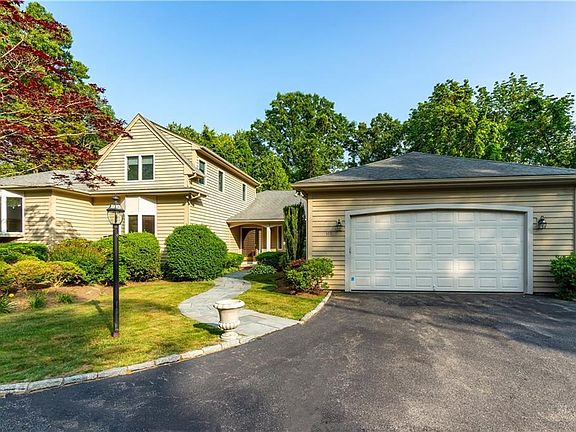 2nd image of 153 Pine Glen Dr