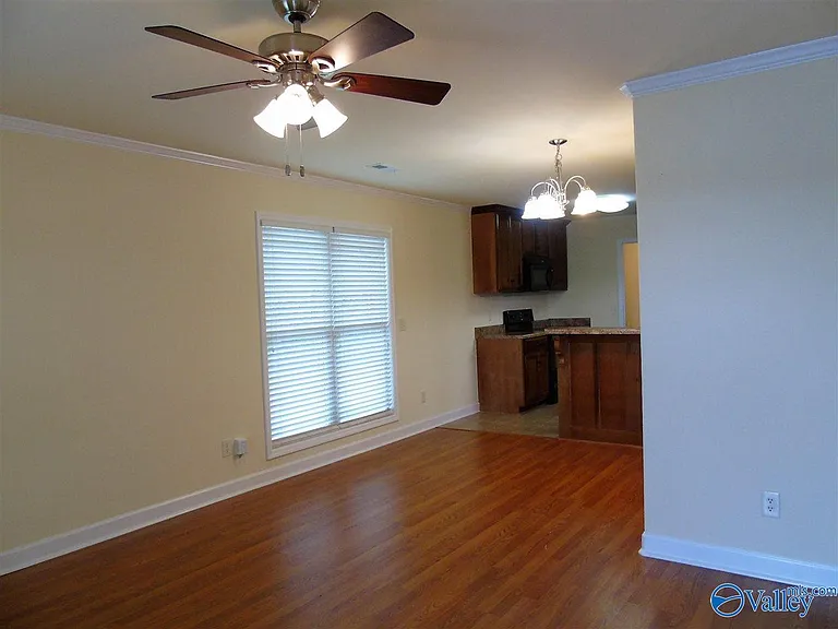 5157 Maysville Rd #D — Photo 2