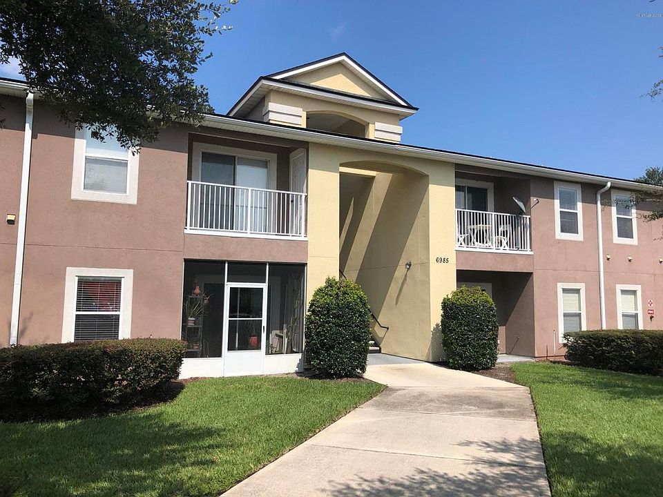 1st image of 6985 Ortega Woods Dr Unit 7-5