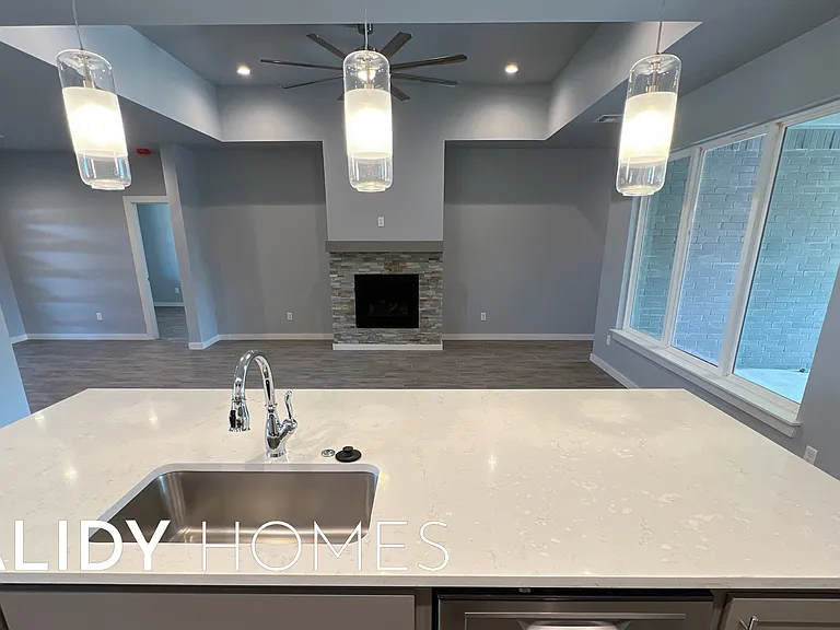 17640 Natalie Ct — Photo 12