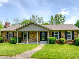 3400 Freeland Dr, Lexington, KY 40502