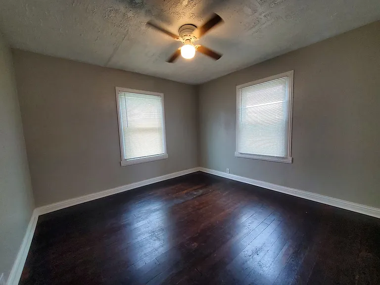 333 Archer Dr — Photo 23
